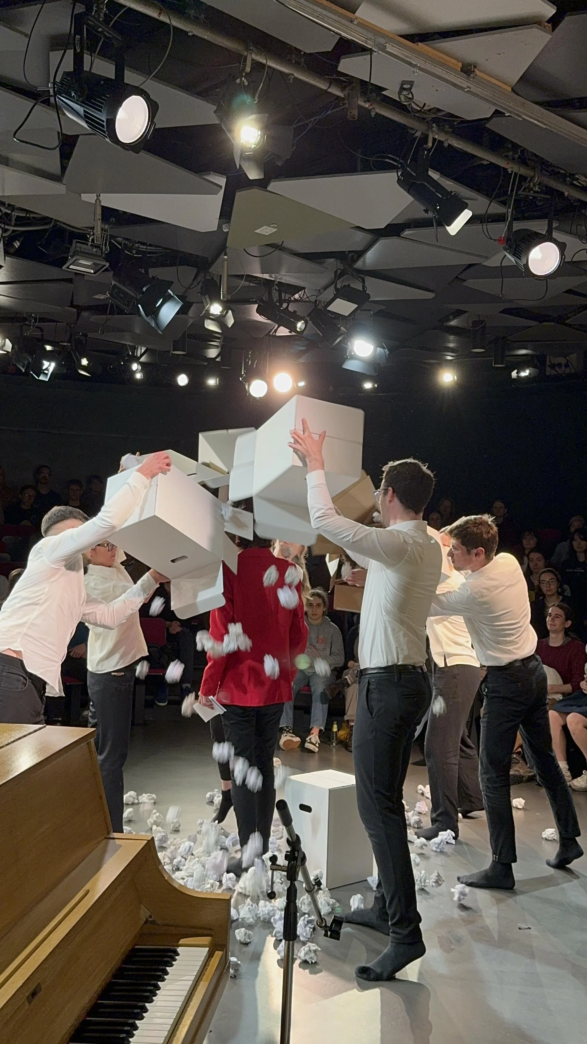 Ernst Tollers Rotes Requiem